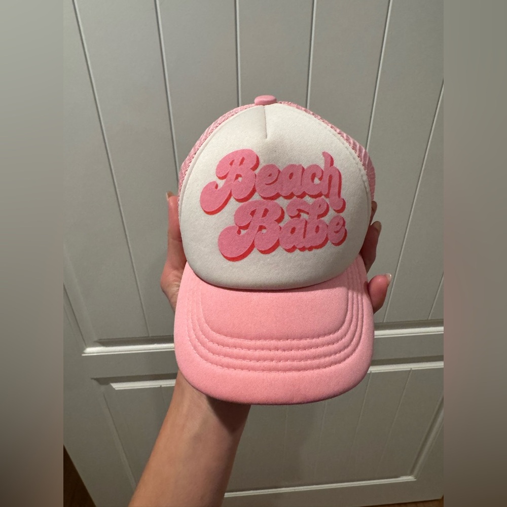 Infant 'Beach Babe' Trucker Hat Feather 4 Arrow